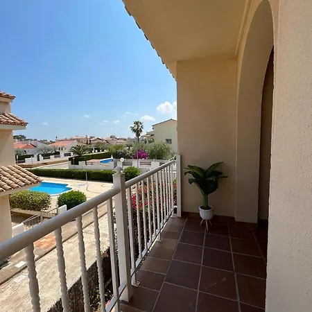 Fantastico Duplex Con Piscina -4 Personas- *